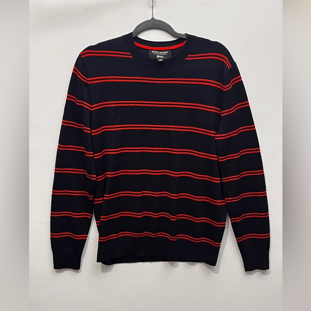 Banana Republic Merino Wool Yarn Navy with Red Stripes Long Sleeve Medium